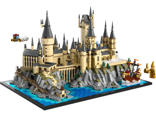 Lego Hogwarts™ Castle and Grounds